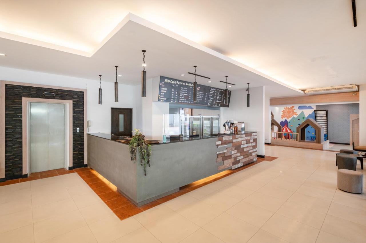 Kokotel Pattaya South Beach Exterior photo